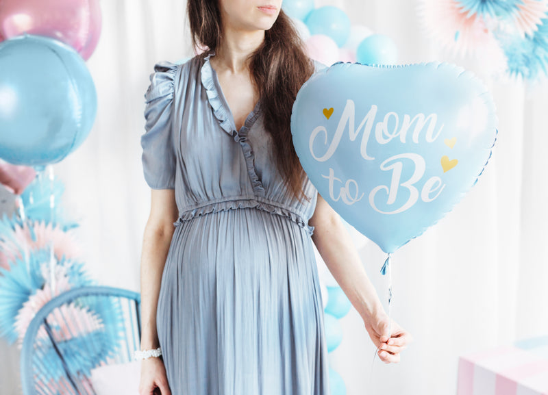 14" Mom to Be Blue Heart Mylar Balloon